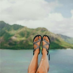 Womens chacos